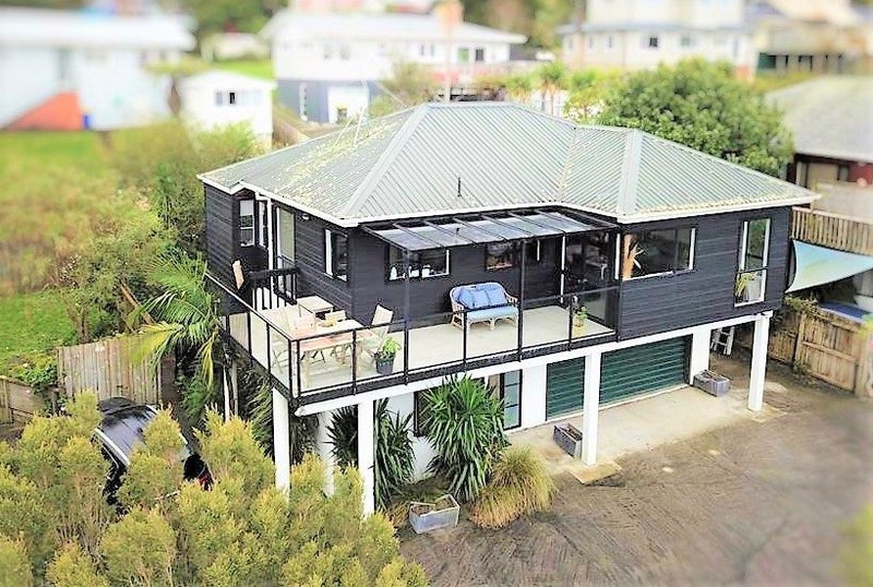 2/28 St Peters Street, Northcote, Auckland - Carousel 1