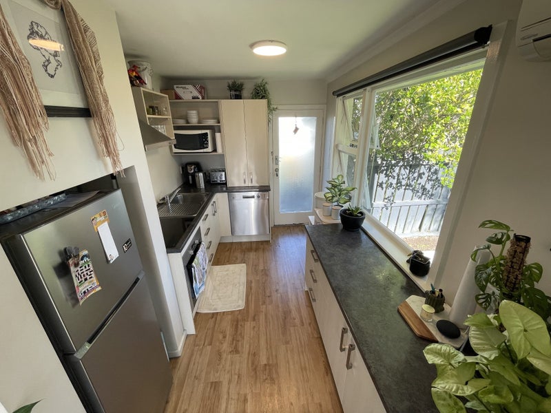 1/62 Barbour Street, Waltham, Christchurch - Carousel 2