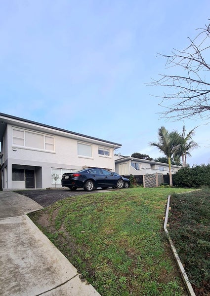 6A Brunton Place, Glenfield, Auckland - Carousel 16