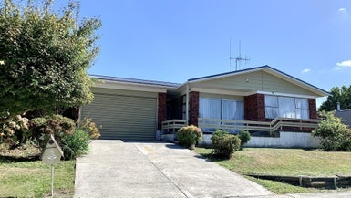 5 Egmont Street, Chartwell, Hamilton - Carousel 1