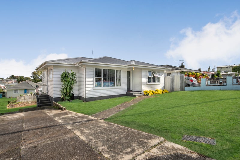 122 Preston Road, Otara, Auckland - Carousel 1