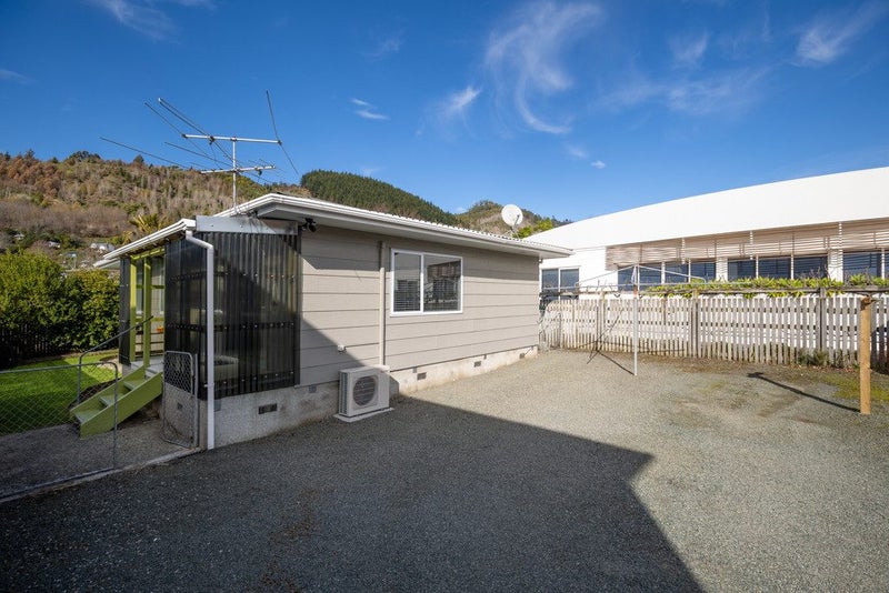 2/25A Waimea Road, Nelson South, Nelson - Carousel 16