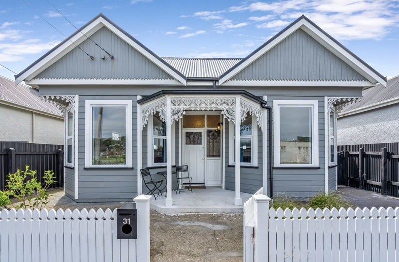 31 Plunket Street, Saint Kilda, Dunedin - Carousel 1