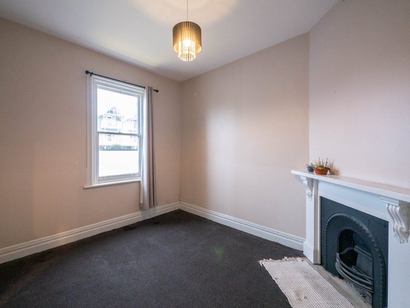 68 Dundas Street, North Dunedin, Dunedin - Carousel 2