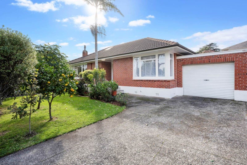 1/0 Wheturangi Road, Greenlane, Auckland - Carousel 1