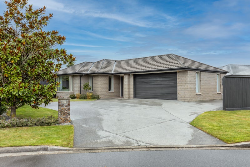 5 Cyclamen Place, Aidanfield, Christchurch - Carousel 1