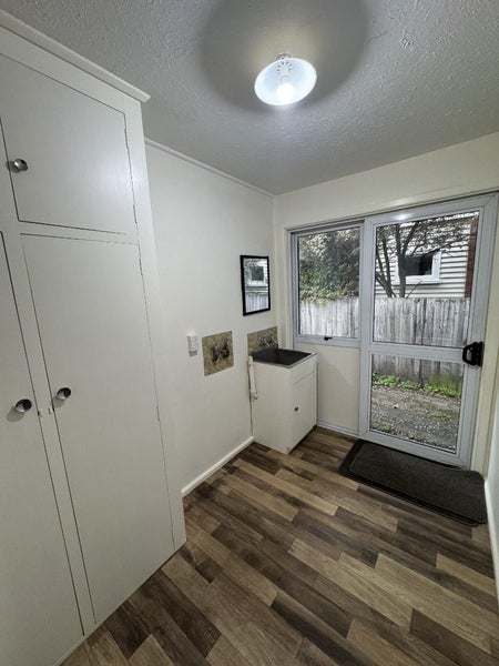 3/29 Office Road, Merivale, Christchurch - Carousel 10