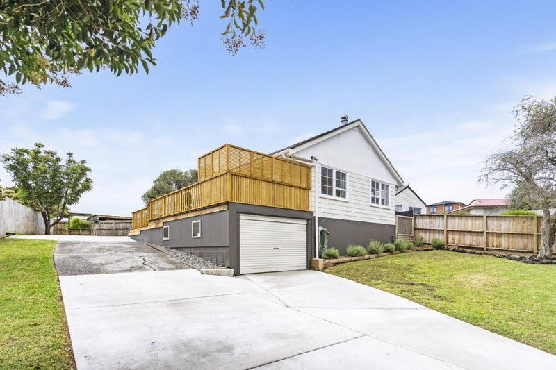 31 Moncrieff Avenue, Clendon Park, Auckland - Carousel 2