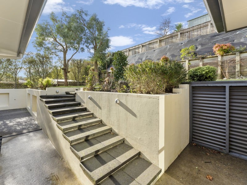 57 Ainslee Street, Highlands Park, New Plymouth - Carousel 26