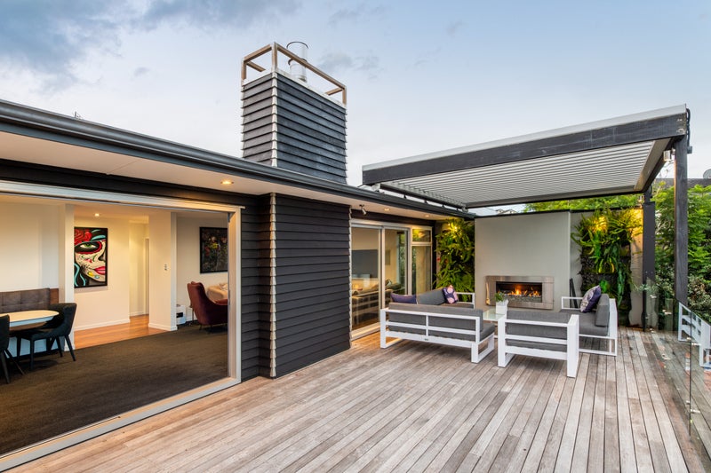 19A Hyde Road, Rothesay Bay, Auckland - Carousel 1