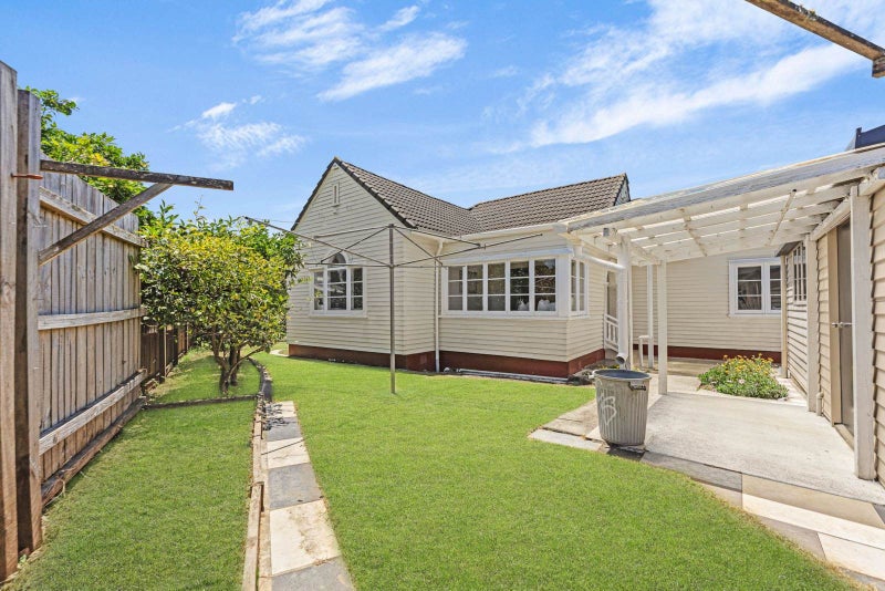 50A Megan Avenue, Pakuranga Heights, Auckland - Carousel 2