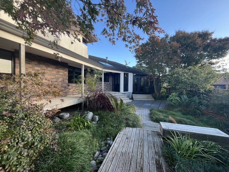 15 Del Mar Place, Merrilands, New Plymouth - Carousel 2