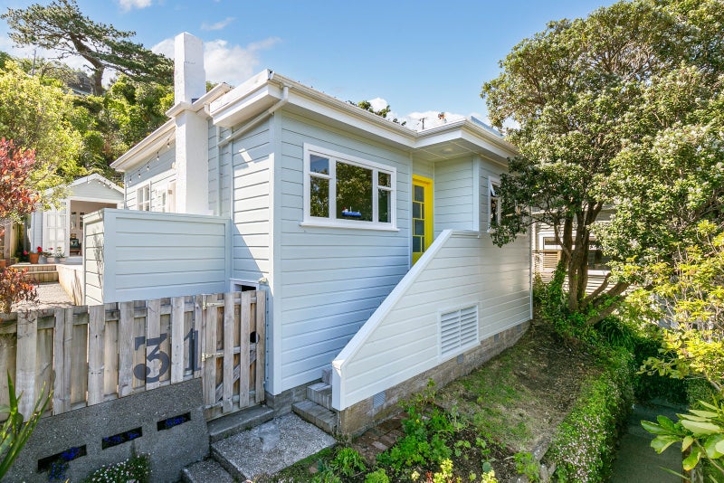 31 Mornington Road, Brooklyn, Wellington - Carousel 1