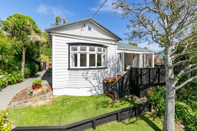 18 Ottawa Road, Ngaio, Wellington - Carousel 1