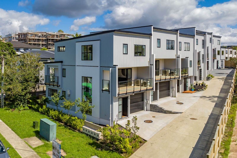 19B Hastings Road, Mairangi Bay, Auckland - Carousel 1