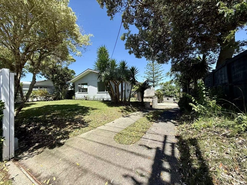 264 Glenvar Road, Torbay, Auckland - Carousel 1