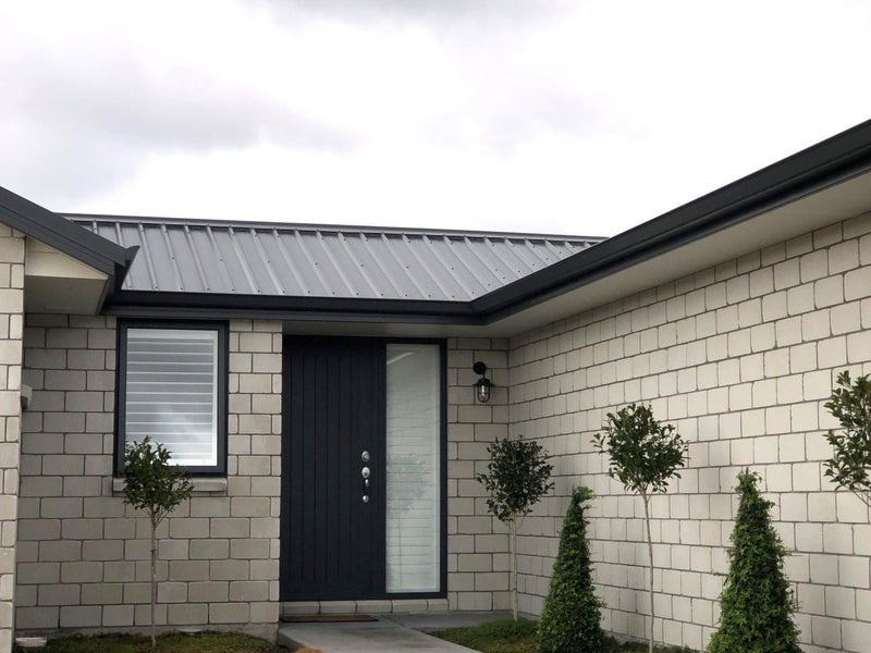 8 St Thomas Avenue, Pyes Pa, Tauranga - Carousel 2