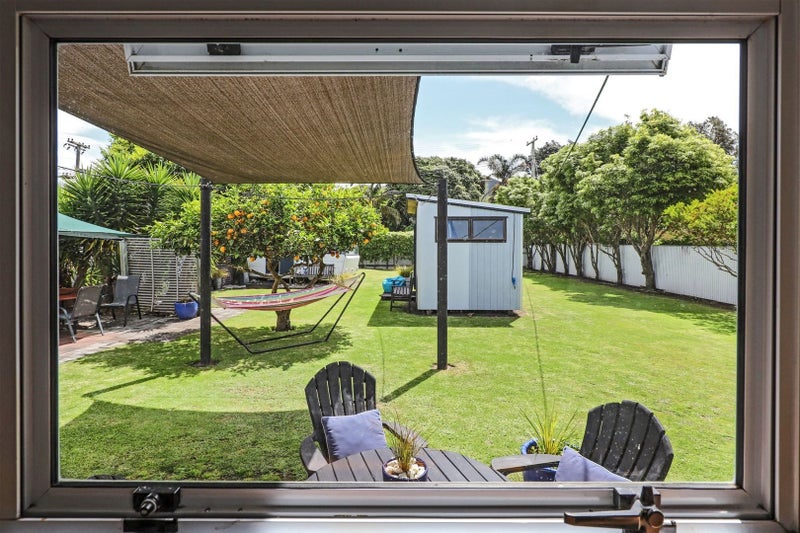 25 Harper Road, Waimarama - Carousel 14