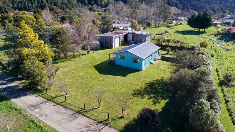 137 Wakamarina Road, Canvastown - Carousel 2