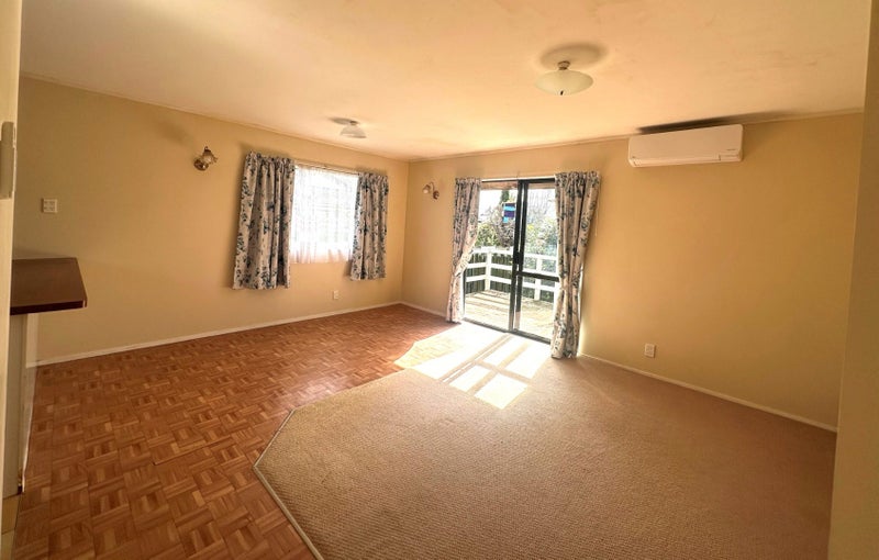 36 Lewisham Street, Highland Park, Auckland - Carousel 2