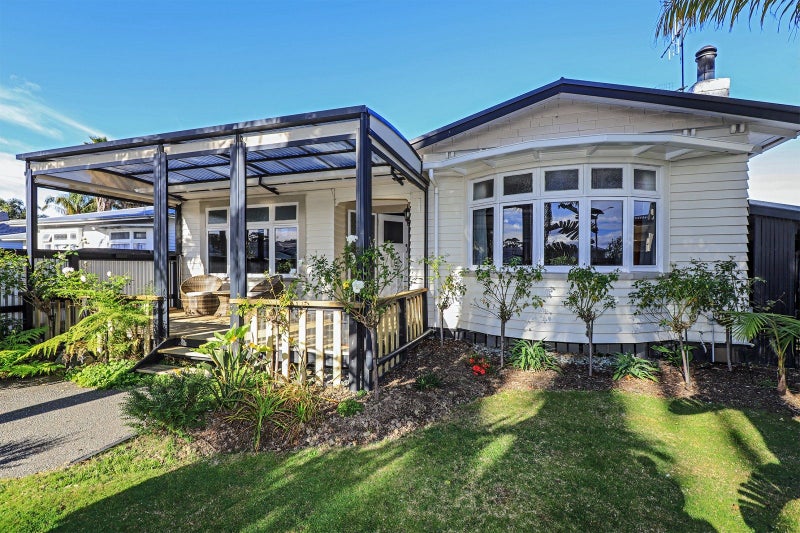 174 Kennedy Road, Marewa, Napier - Carousel 1