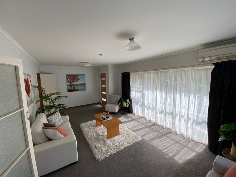 30 Kowhai Street, Hamilton Lake, Hamilton - Carousel 1