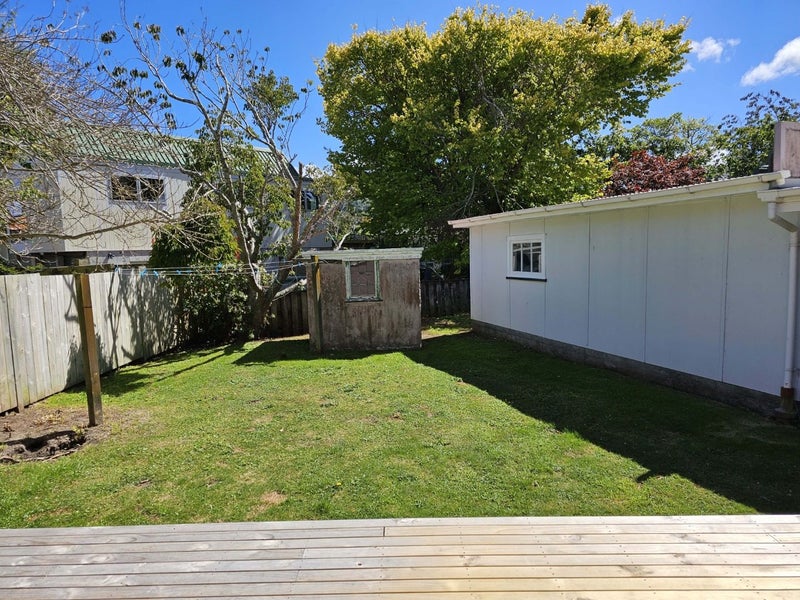 5 Fry Street, Boulcott, Lower Hutt - Carousel 12