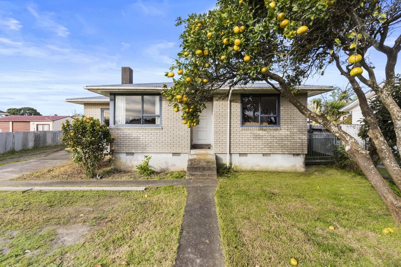 19 Tranent Road, Mangere, Auckland - Carousel 1