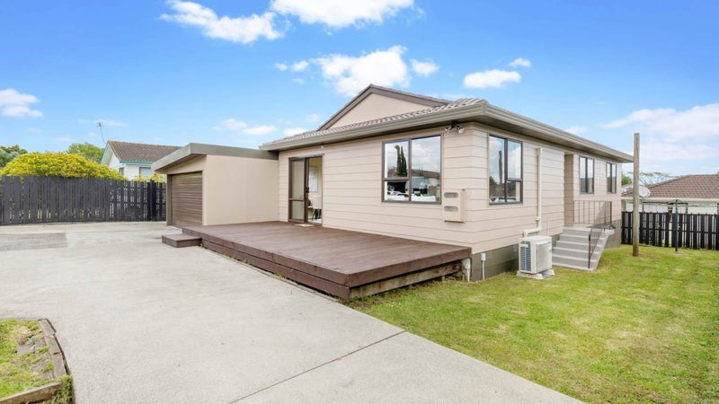 1/31 Taitimu Drive, Weymouth, Auckland - Carousel 1