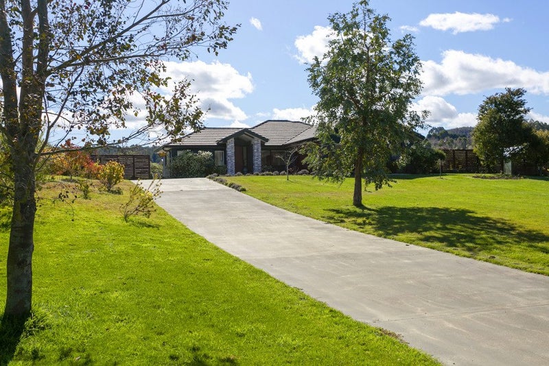 22 Lacebark Drive, Taupo - Carousel 40