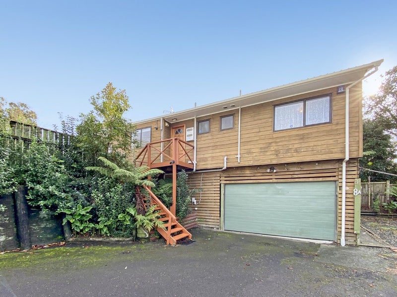 1/8 Alston Avenue, Kelston, Auckland - Carousel 1