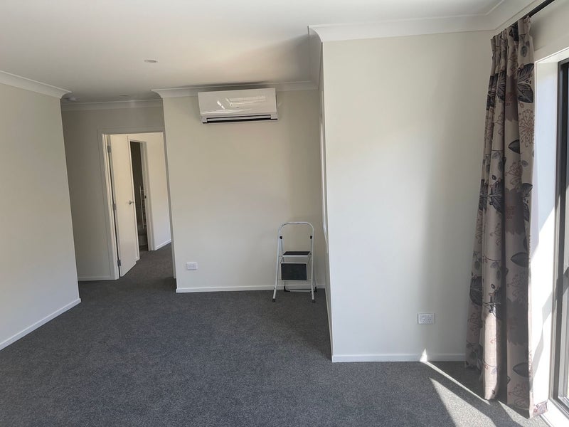 3/33 Cowley Drive, Temple View, Hamilton - Carousel 2