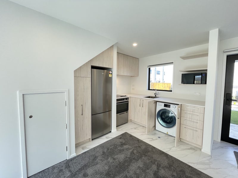 12/180 Marine Parade, New Brighton, Christchurch - Carousel 2