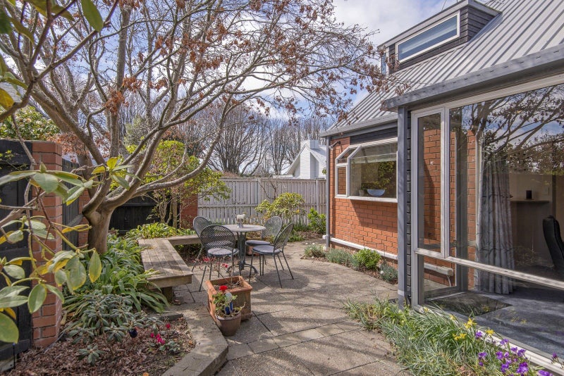 50A Glandovey Road, Fendalton, Christchurch - Carousel 21