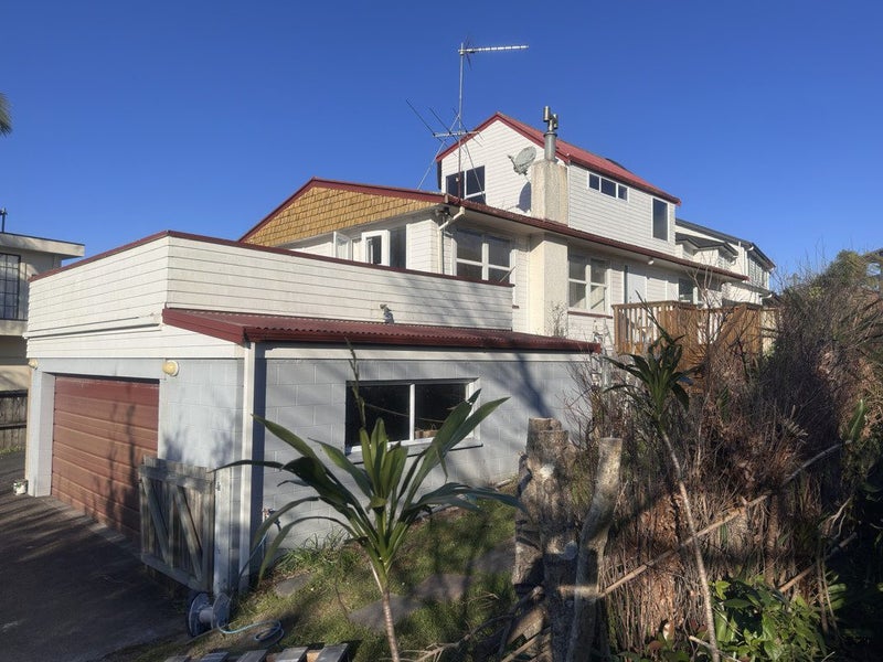 50 William Souter Street, Forrest Hill, Auckland - Carousel 1