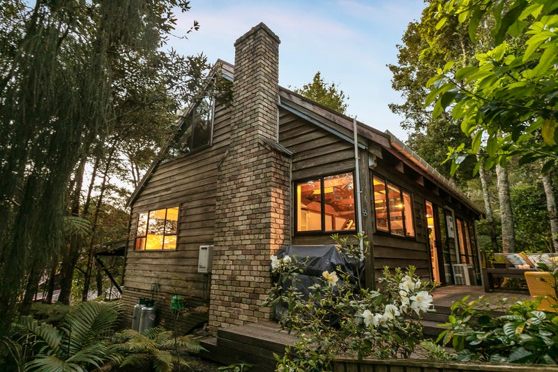 8/14 Kauri Road, Birkenhead, Auckland - Carousel 1