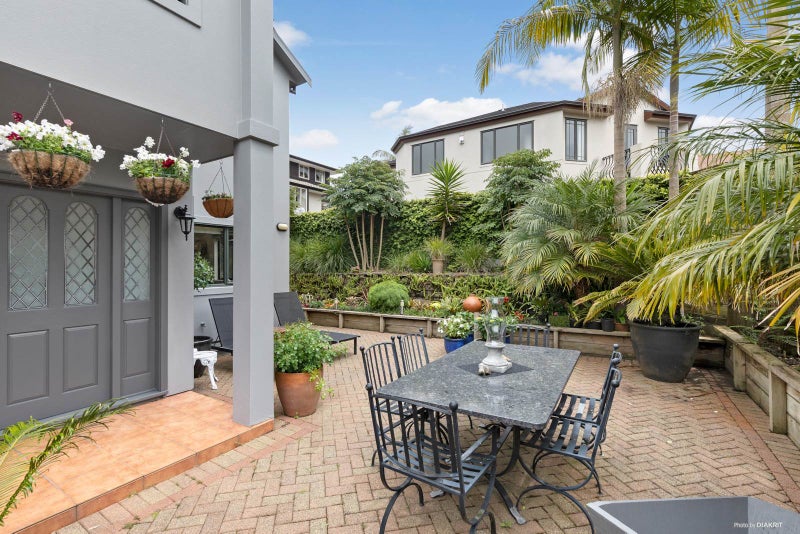 35 Goodland Street, Royal Oak, Auckland - Carousel 2
