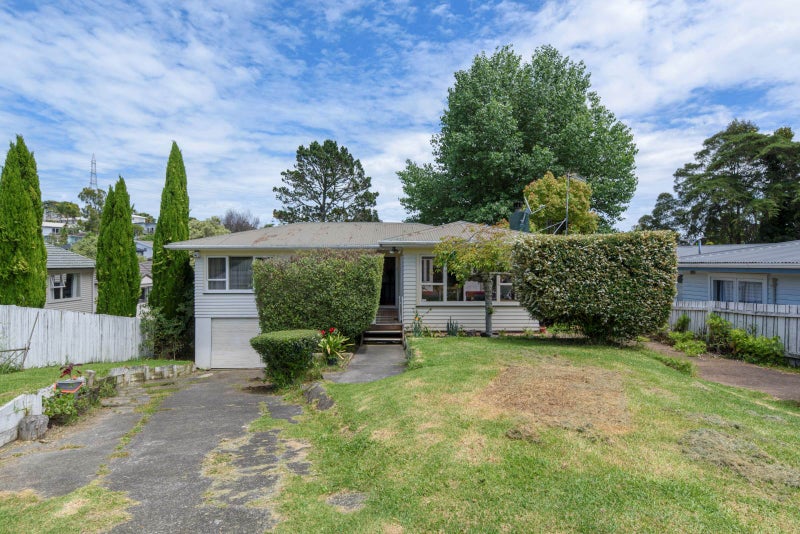 52 Oriana Avenue, Lynfield, Auckland - Carousel 1
