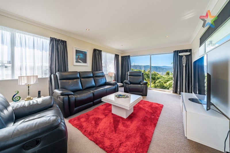 18 Panorama Grove, Harbour View, Lower Hutt - Carousel 2