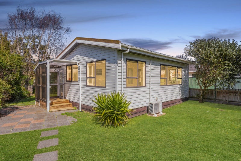 22 Atarau Grove, Paraparaumu - Carousel 20