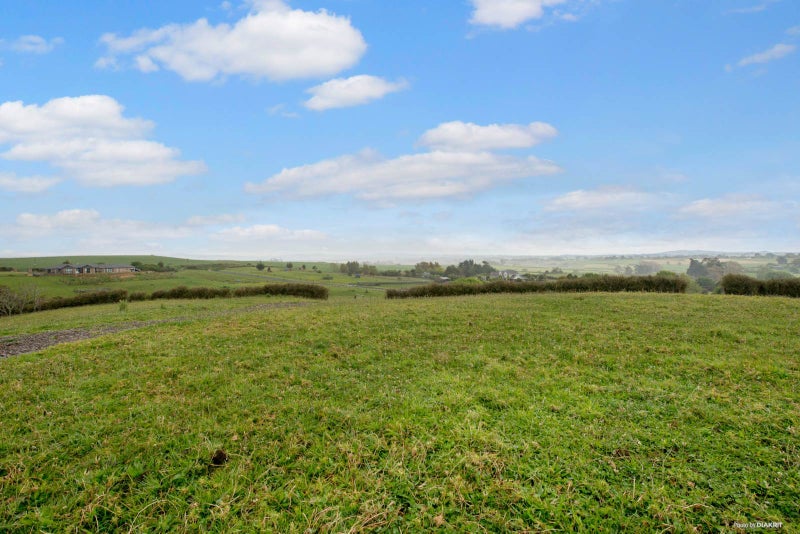 107 Laing Road, Karaka, Papakura - Carousel 7