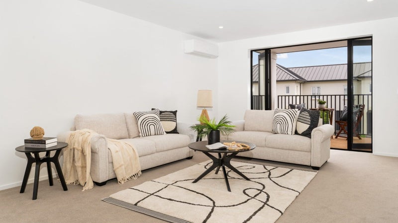 2/3 Ayr Street, Riccarton, Christchurch - Carousel 1