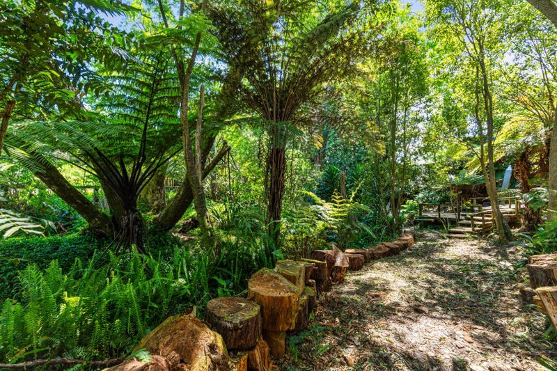 8 Homestead Place, Glenview, Hamilton - Carousel 16