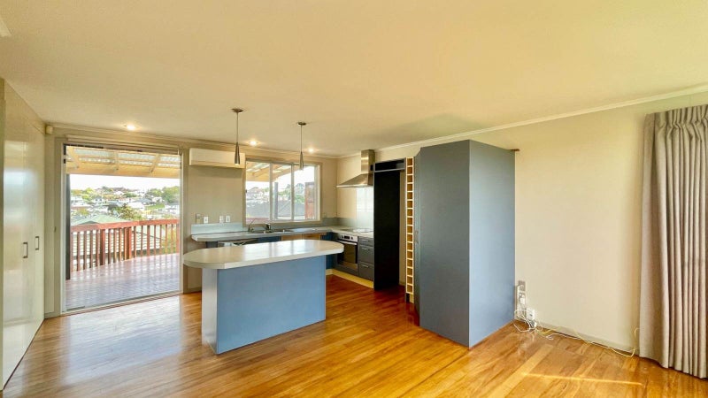 144 Forrest Hill Road, Forrest Hill, Auckland - Carousel 2