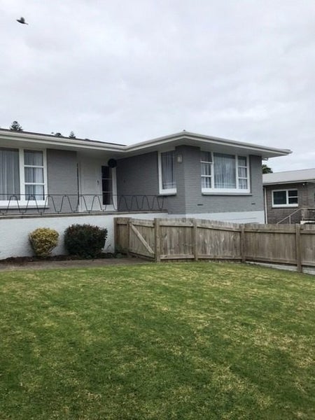 50A Esk Street, Parkvale, Tauranga - Carousel 1