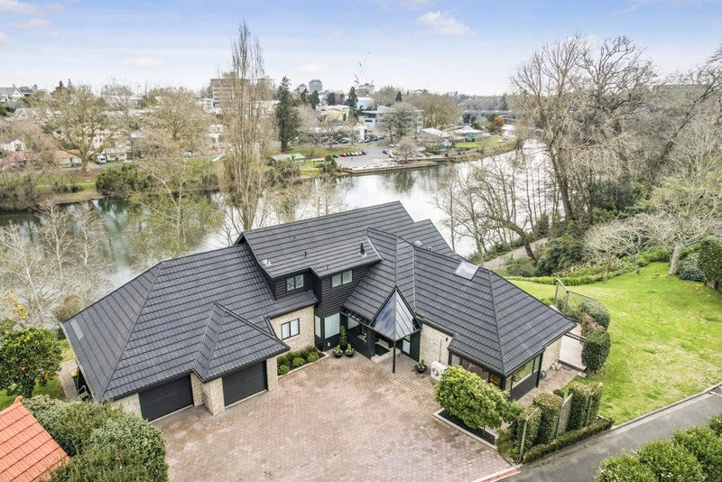 1C Wellington Street, Hamilton East, Hamilton - Carousel 2