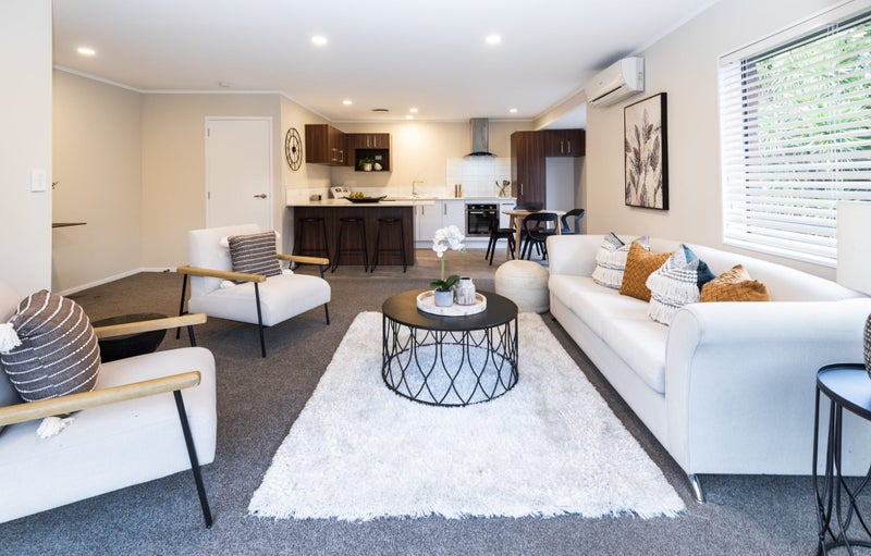 4/87 Cook Street, Howick, Auckland - Carousel 2