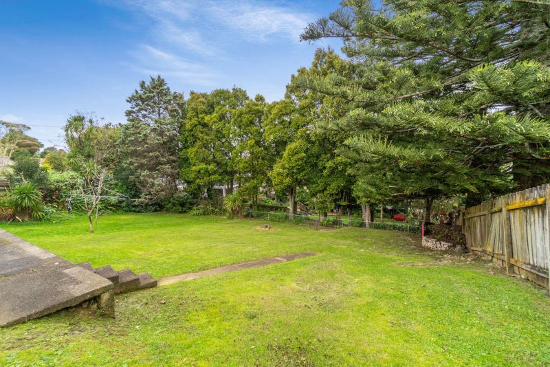 38 Mary Dreaver Street, New Windsor, Auckland - Carousel 2