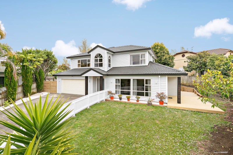 7 Mountain Beech Rise, Albany, Auckland - Carousel 2
