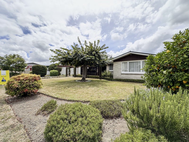 72 Flaxmere Avenue, Flaxmere, Hastings - Carousel 24